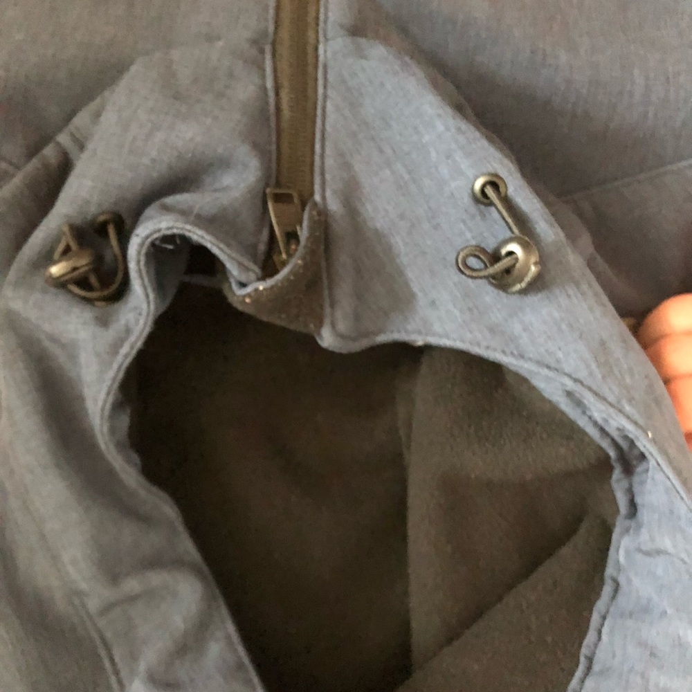 Hollister jacket - Picture 7 of 8